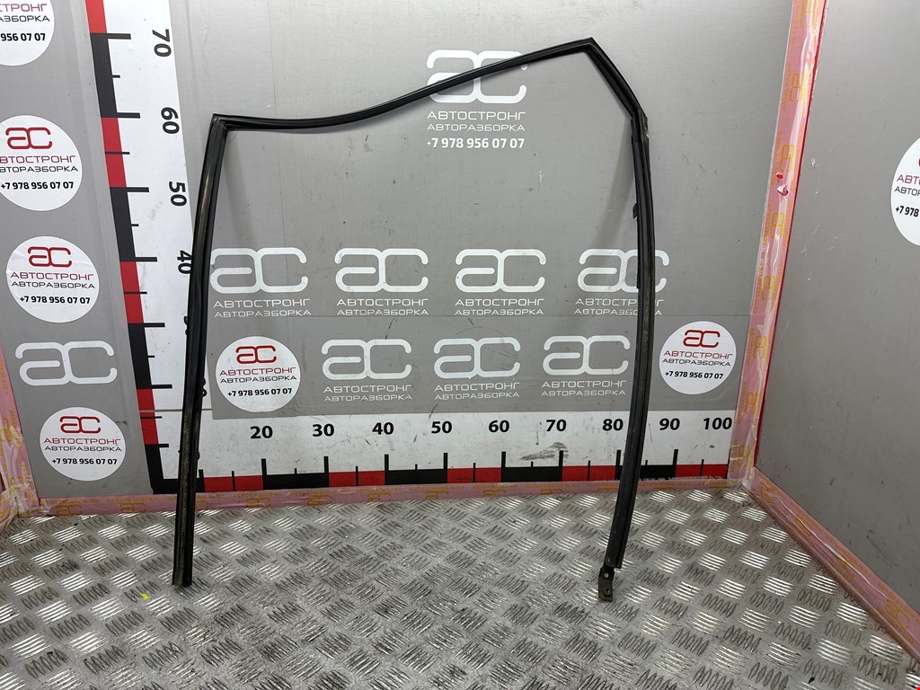 Уплотнитель (внутри) MAZDA Mazda 3 BK 2003-2009