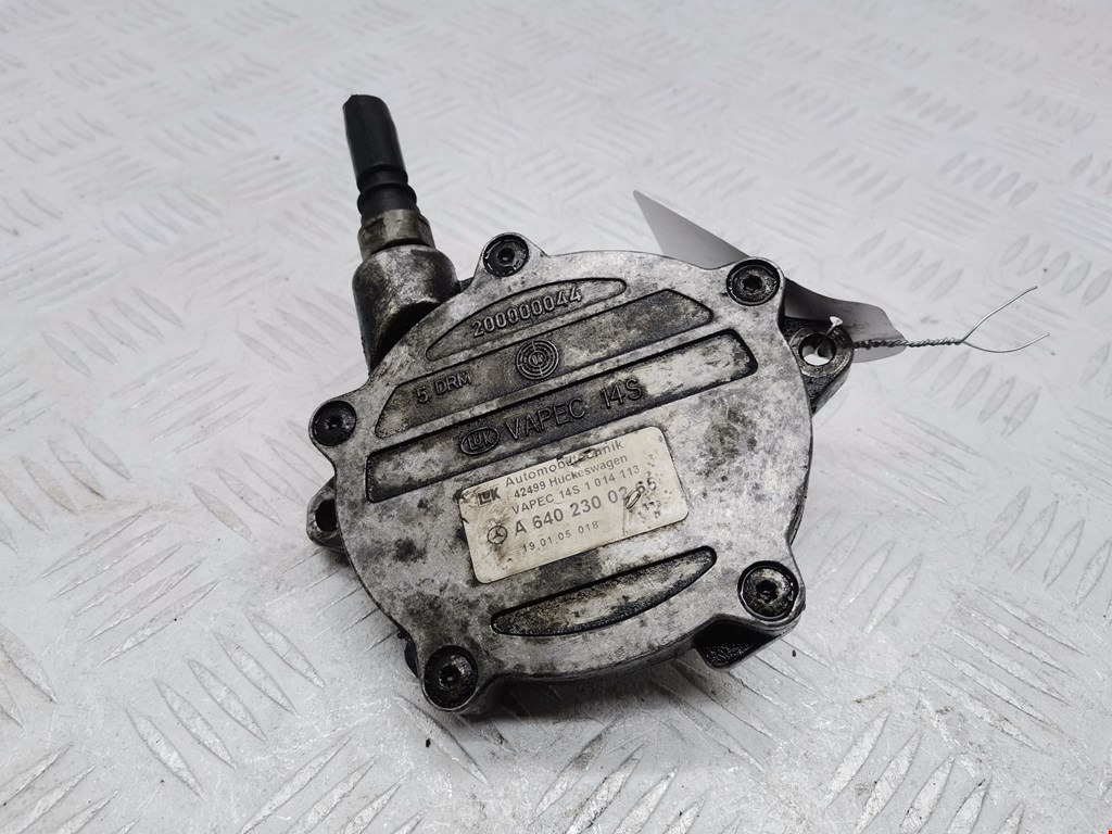 Насос вакуумный Mercedes A-Class (W169) (2004-2012)