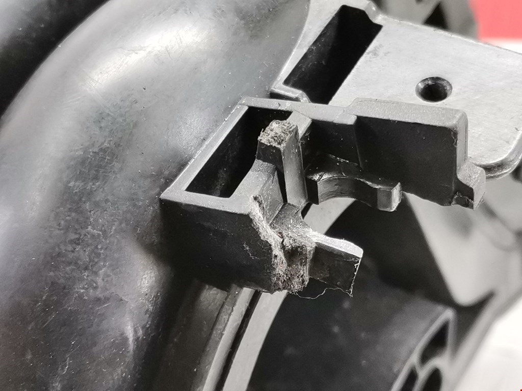 Коллектор впускной FIAT Grande Punto 2005-2009