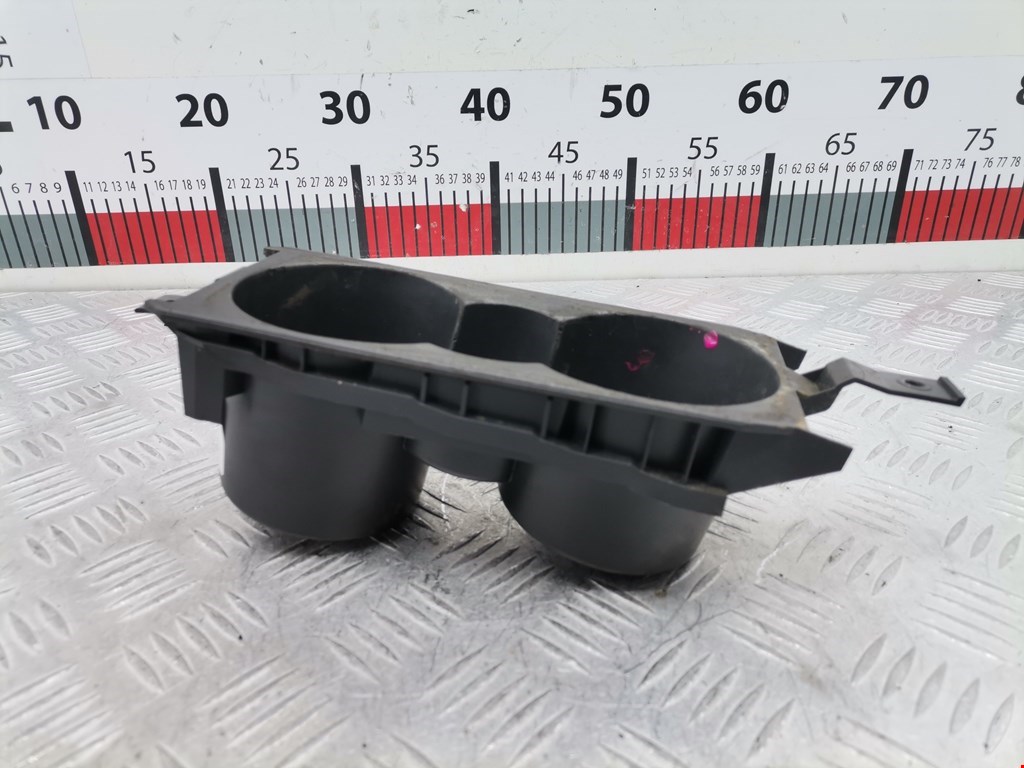 Подстаканник VOLKSWAGEN Golf V 2003-2009