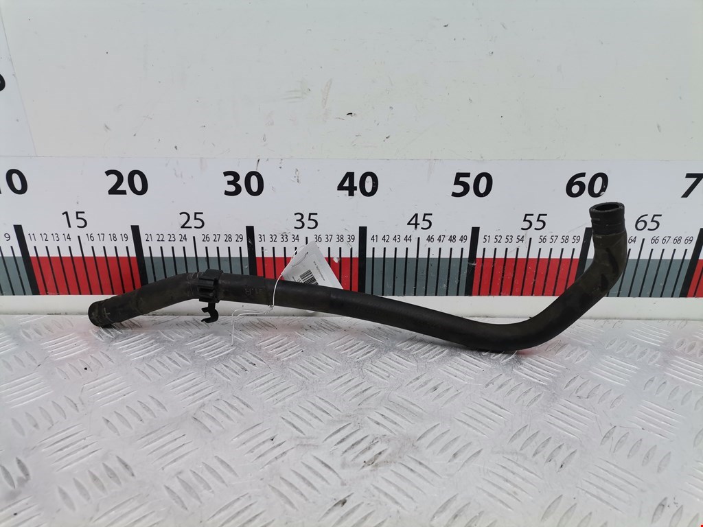 Патрубок VOLKSWAGEN Touareg 2002-2010