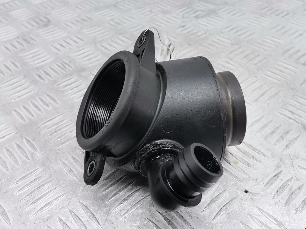 Патрубок ТНВД AUDI A6 C6 2004-2010