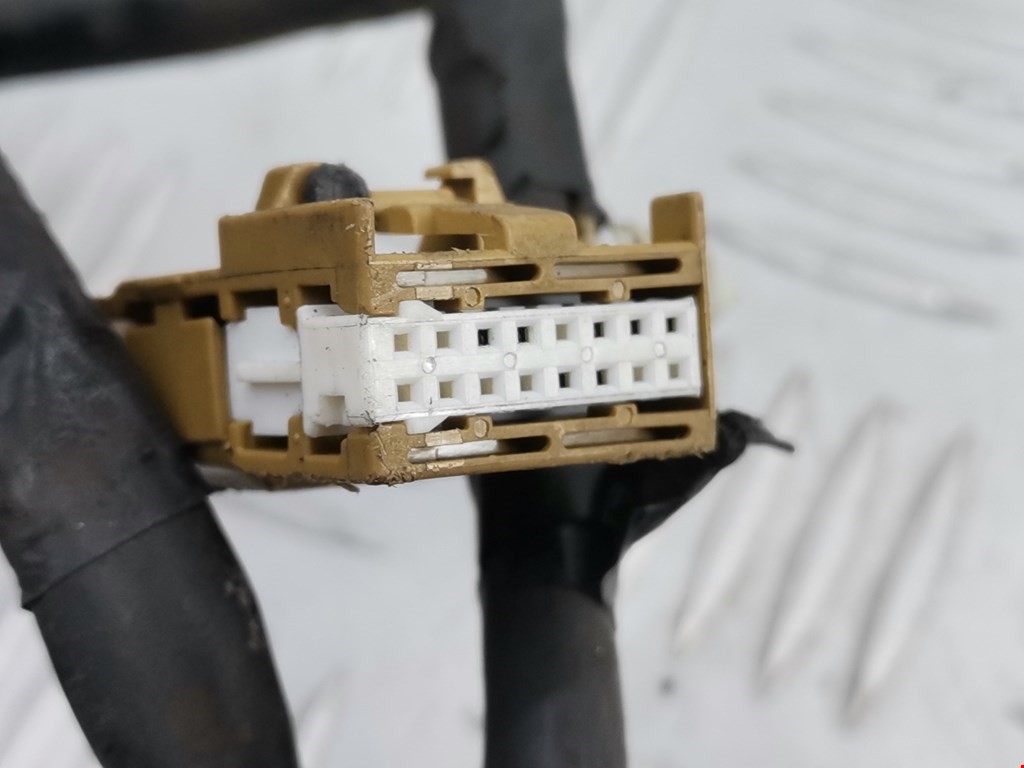 Зеркало правое AUDI A4 B6 2001-2005