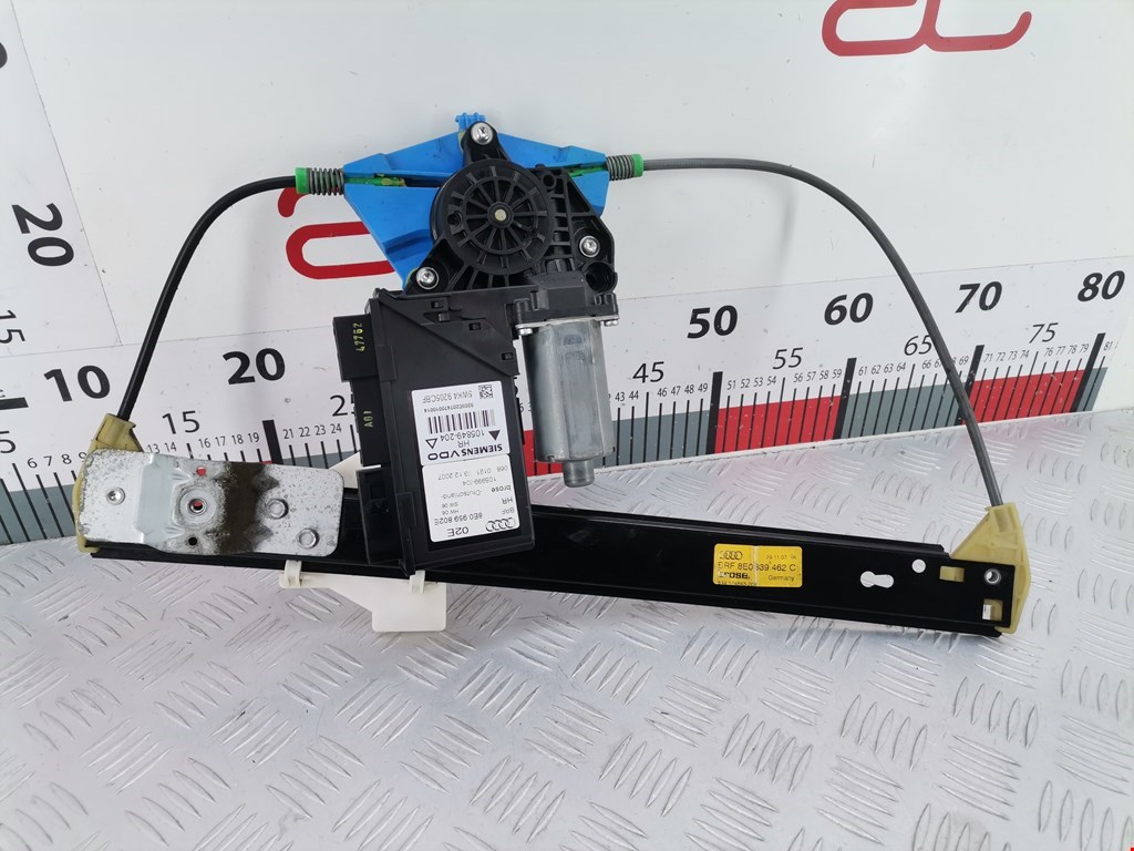 Стеклоподъемник задний правый AUDI A4 B7 2004-2007
