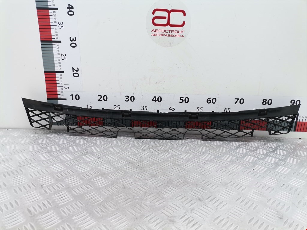 Кронштейн заднего бампера центральный VOLKSWAGEN Passat B7 2011-2015