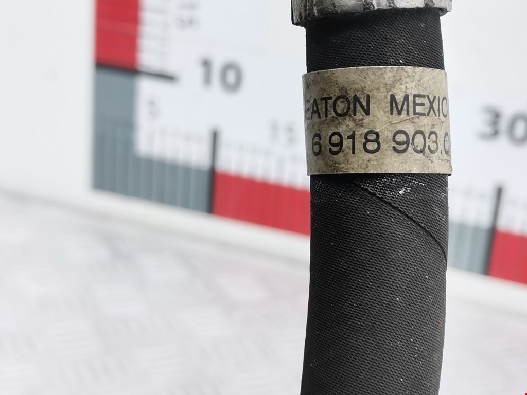 Трубка кондиционера BMW X5 E53 1999-2006