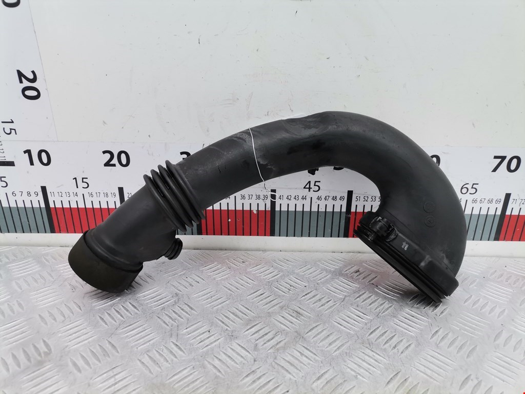 Патрубок воздушного фильтра BMW X5 E53 1999-2006