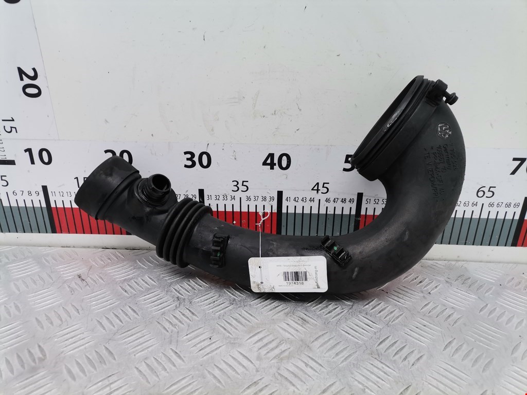 Патрубок воздушного фильтра BMW X5 E53 1999-2006