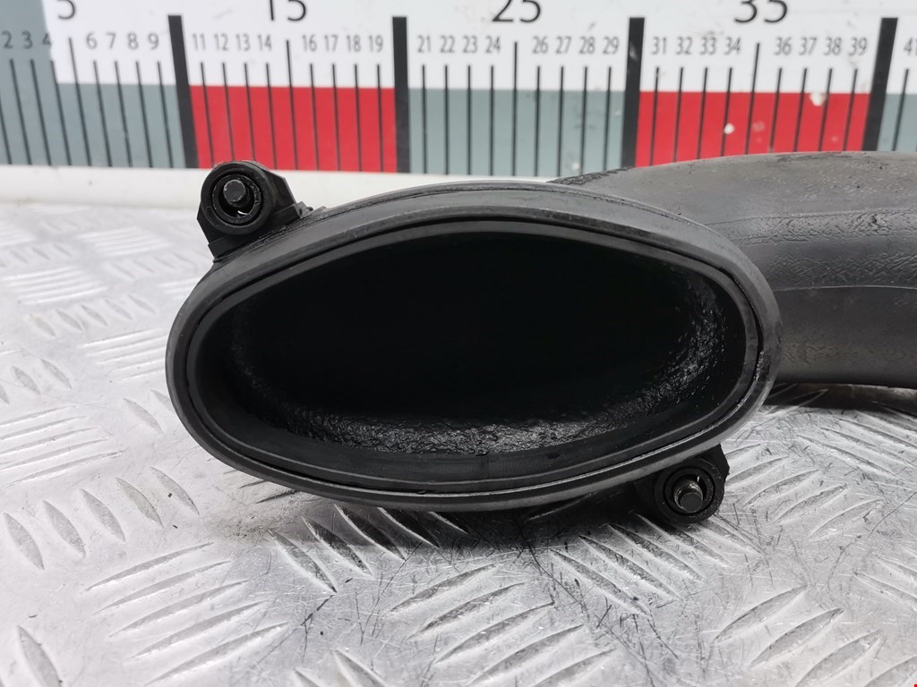 Патрубок воздушного фильтра BMW X5 E53 1999-2006