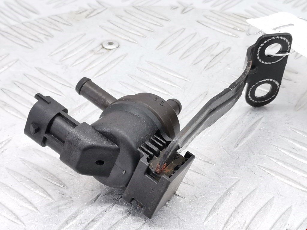 Клапан вентиляции топливного бака KIA Rio III 2011-2017