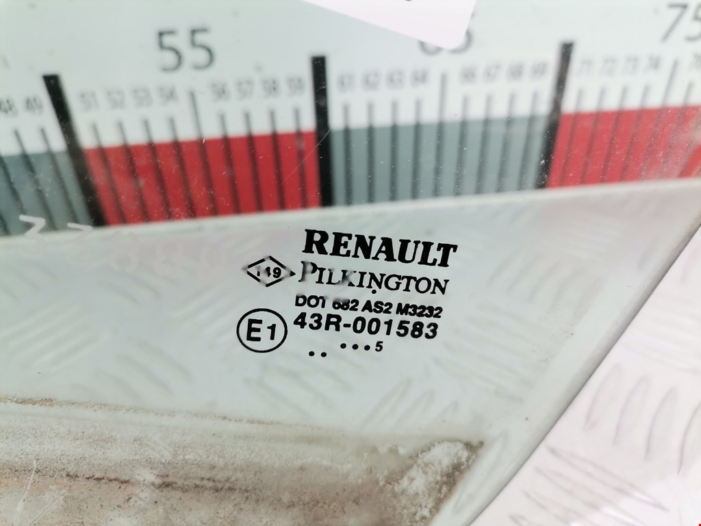 Стекло двери переднее левое RENAULT Modus 2004-2012