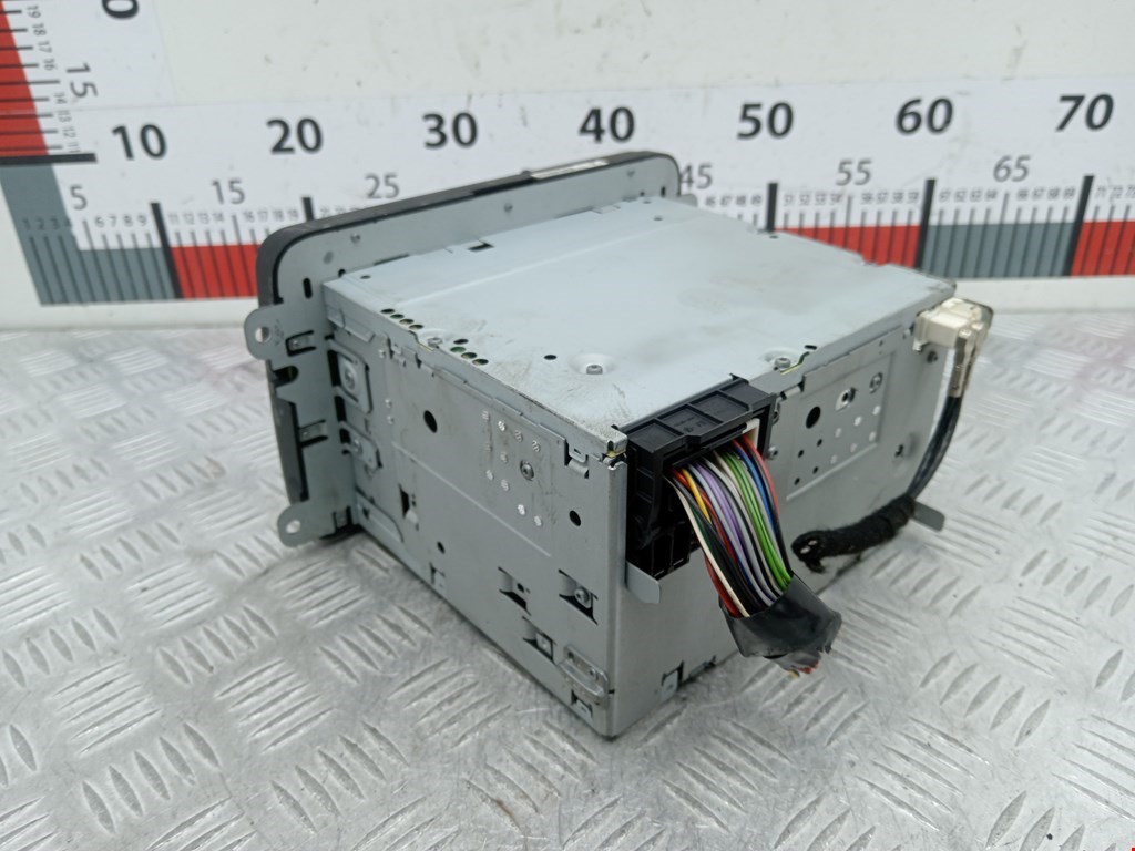 Магнитола VOLKSWAGEN Passat B6 2005-2011