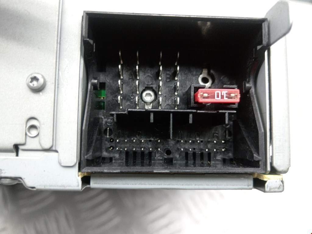 Магнитола VOLKSWAGEN Passat B6 2005-2011