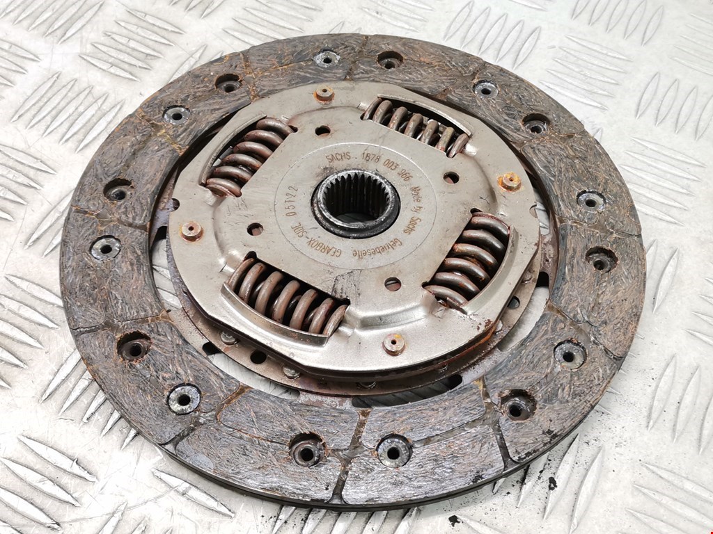 Маховик (демпфер сцепления) SKODA Fabia MK1 1999-2006