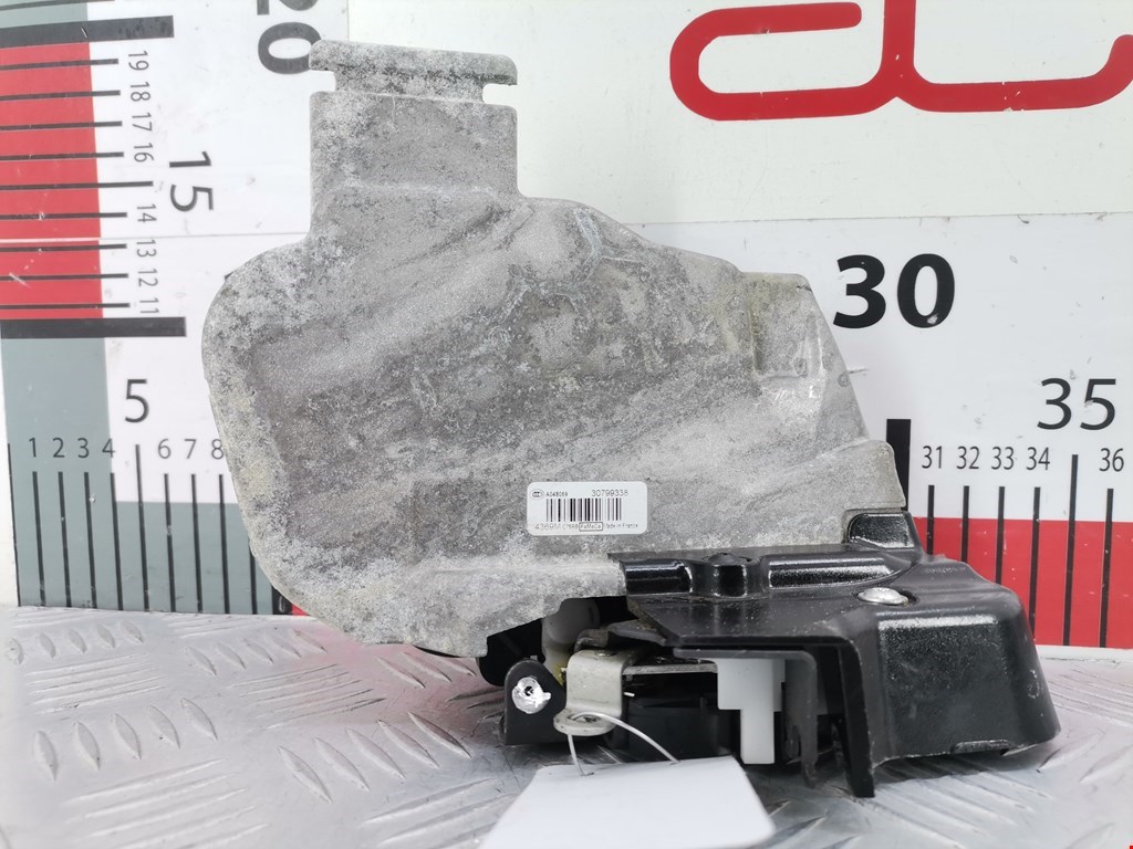 Замок двери задней левой VOLVO V50 I 2004-2012