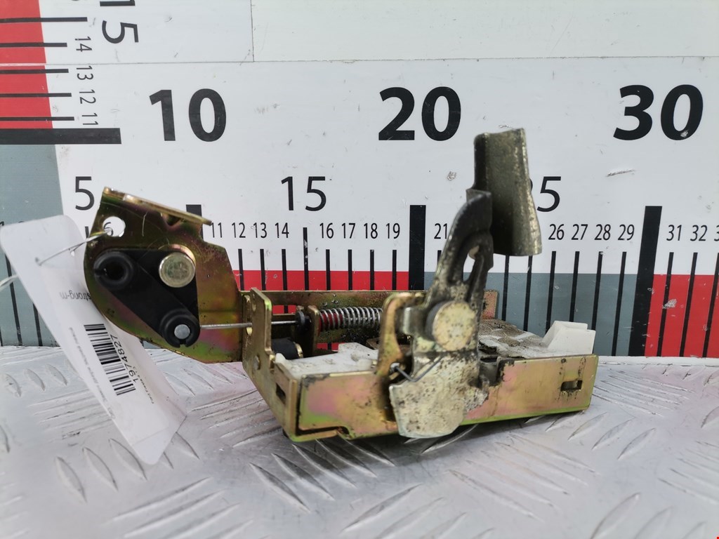 Замок двери задней левой FORD Fiesta 1995-2001