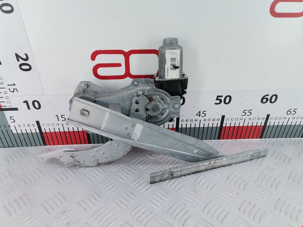 Стеклоподъемник задний левый NISSAN Note E11 2005-2014