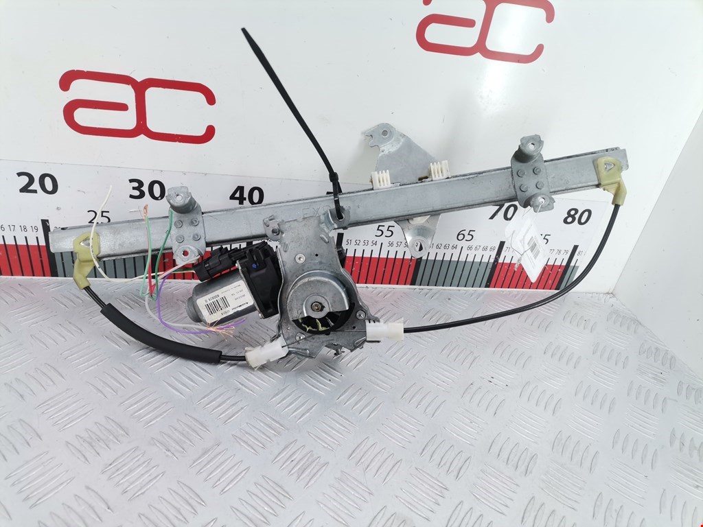 Стеклоподъемник передний правый NISSAN Note E11 2005-2014