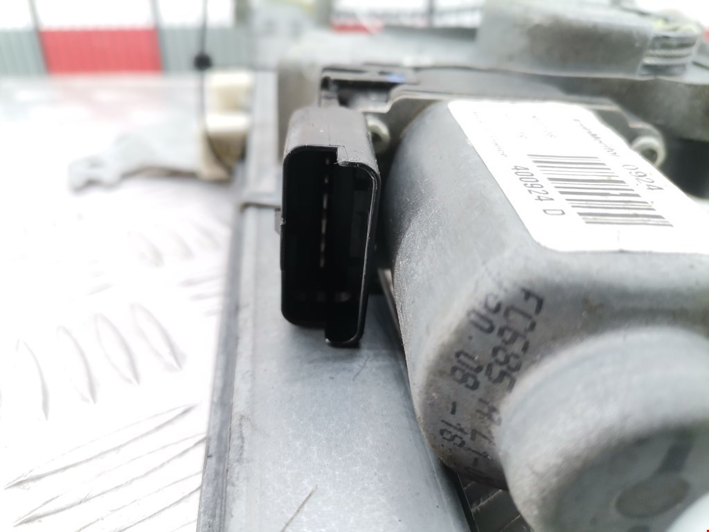 Стеклоподъемник передний правый NISSAN Note E11 2005-2014