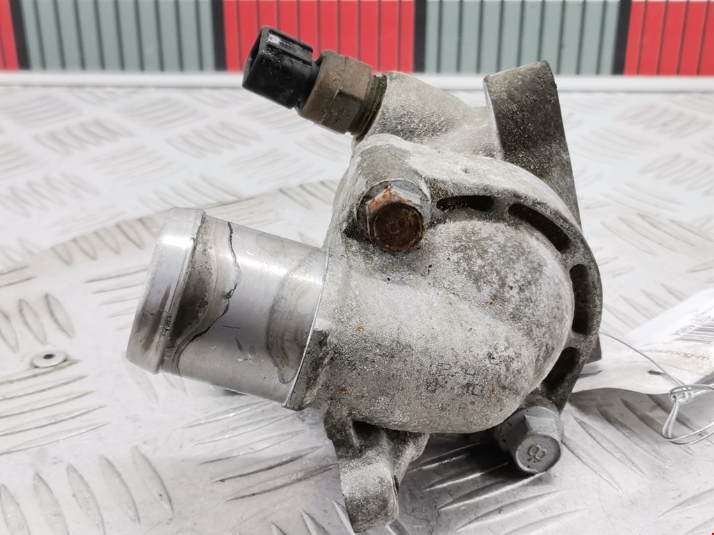 Корпус термостата KIA Cee'd II 2012-2018