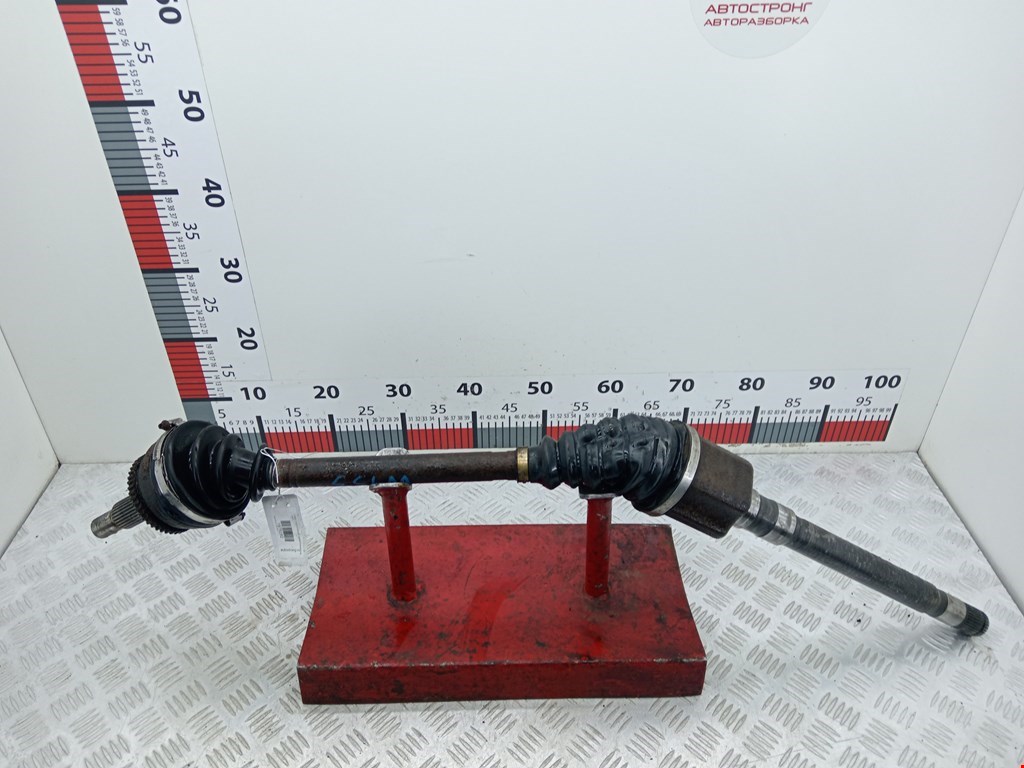 Полуось (привод, приводной вал) передняя правая LAND ROVER Discovery III 2005-2009