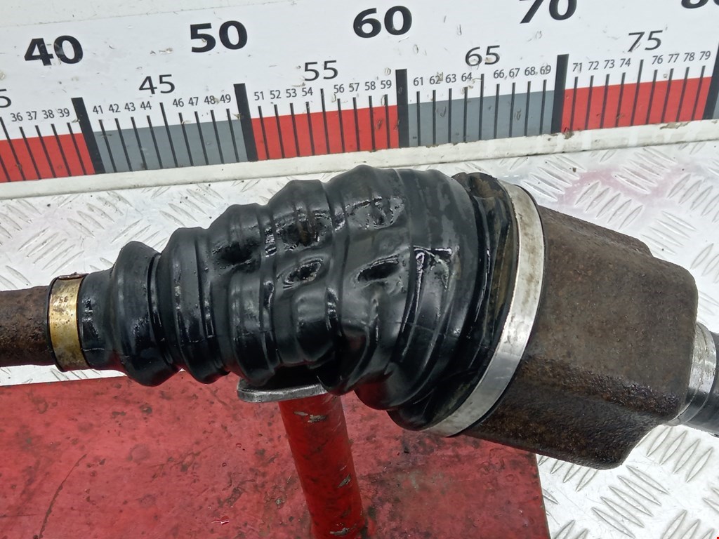 Полуось (привод, приводной вал) передняя правая LAND ROVER Discovery III 2005-2009