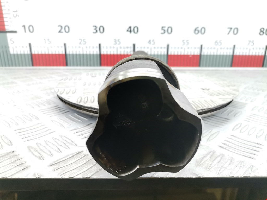 Полуось (привод, приводной вал) передняя правая FORD Focus I 1998-2005