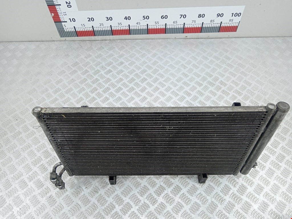 Радиатор кондиционера BMW 1er E81\E87 2004-2011