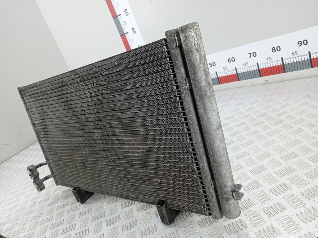 Радиатор кондиционера BMW 1er E81\E87 2004-2011
