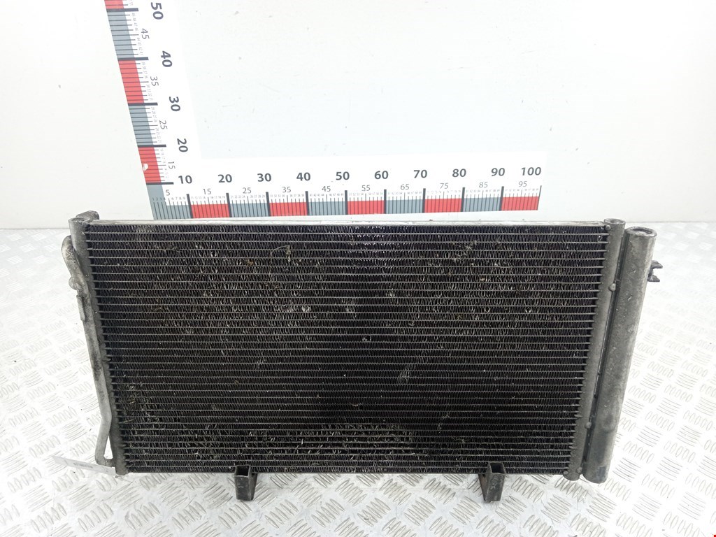 Радиатор кондиционера BMW 1er E81\E87 2004-2011