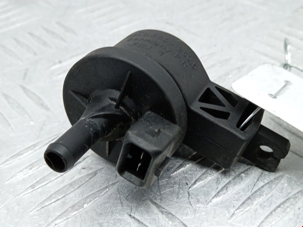 Клапан вентиляции топливного бака VOLKSWAGEN Sharan 1995-2010