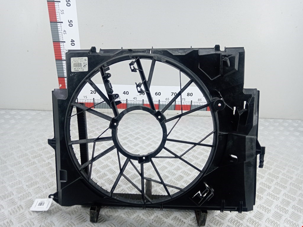 Диффузор (кожух) вентилятора BMW 1er E81\E87 2004-2011