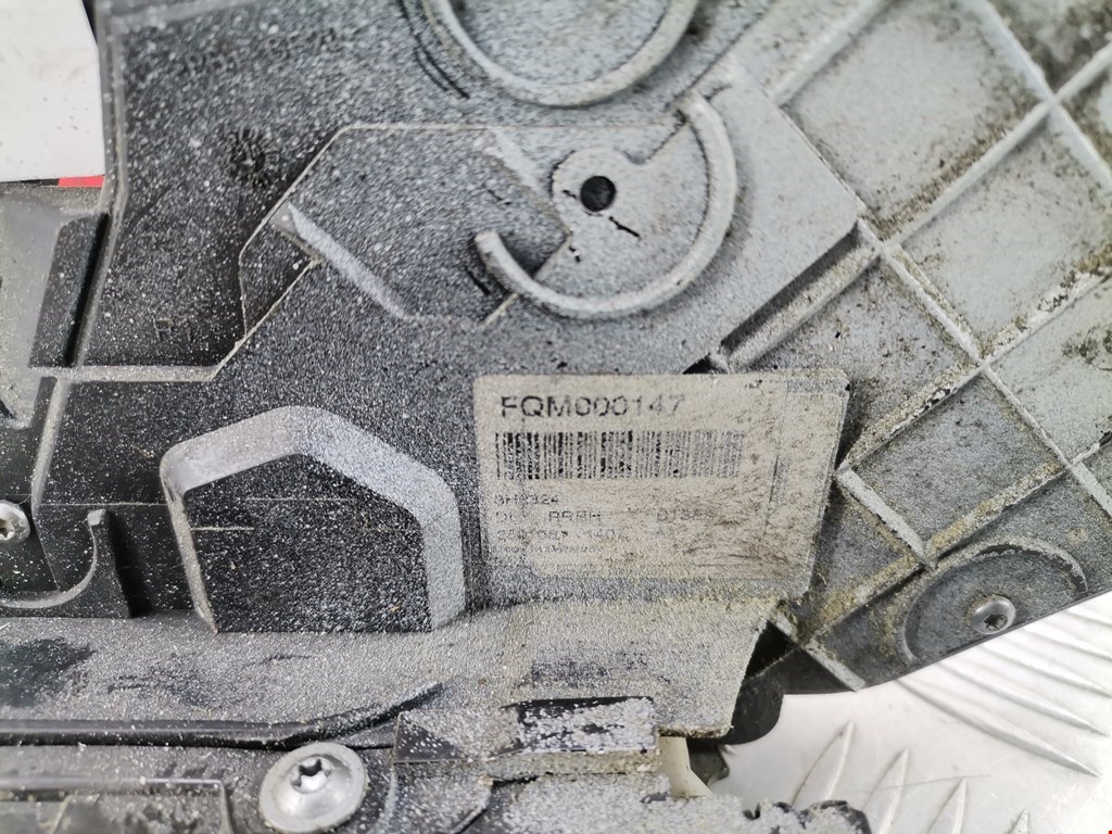 Замок двери задней правой LAND ROVER Range Rover Sport 2005-2013