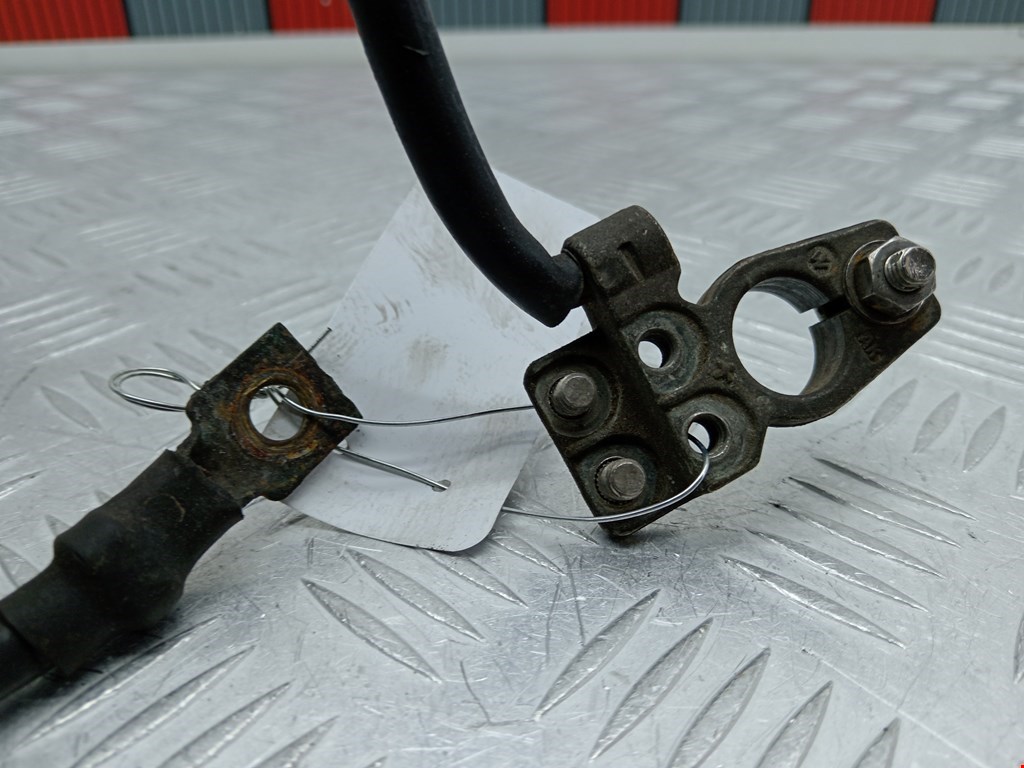 Клемма аккумулятора (плюс) + VOLKSWAGEN Sharan 1995-2010