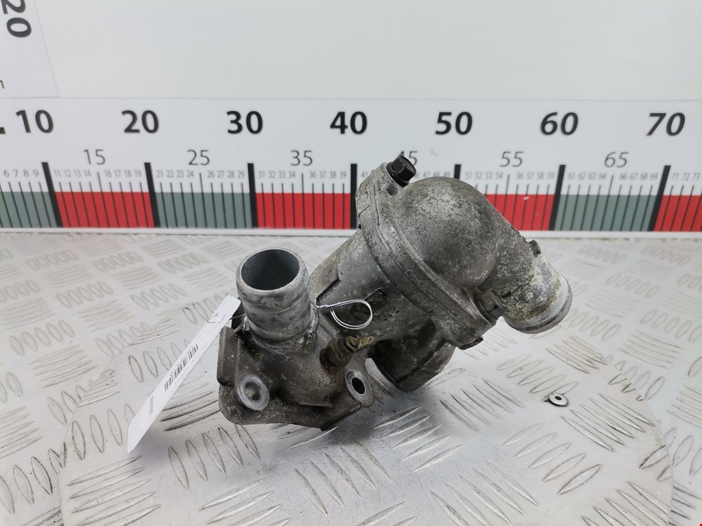 Корпус термостата MITSUBISHI Space Star 1999-2006