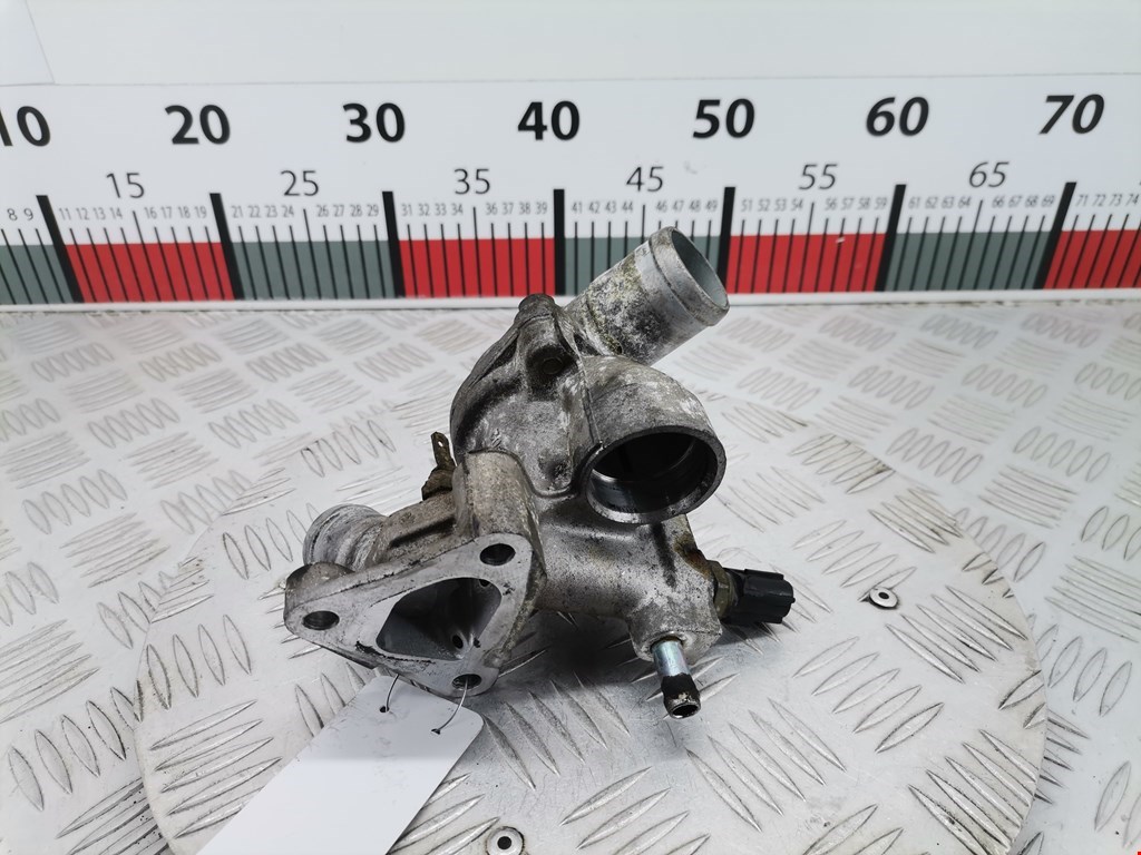 Корпус термостата MITSUBISHI Space Star 1999-2006