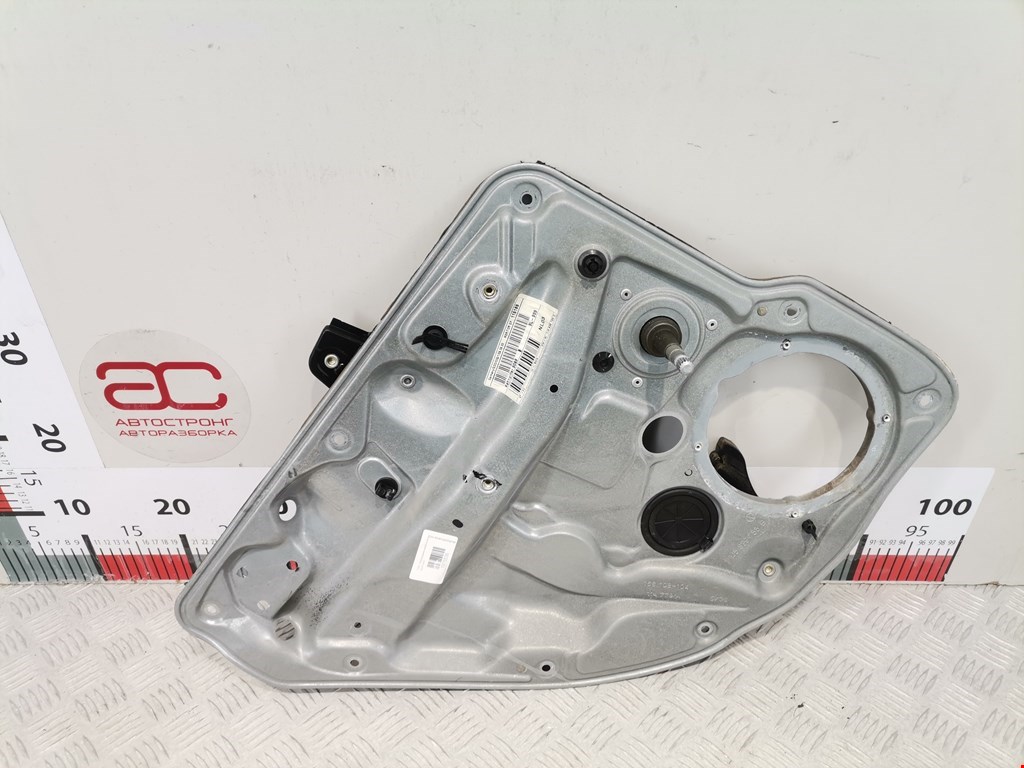 Стеклоподъемник задний левый VOLKSWAGEN Bora 1998-2005