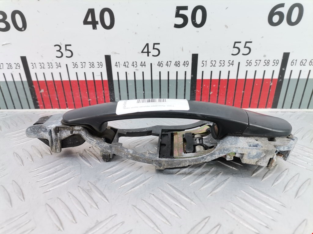 Ручка двери задней наружная левая VOLKSWAGEN Bora 1998-2005