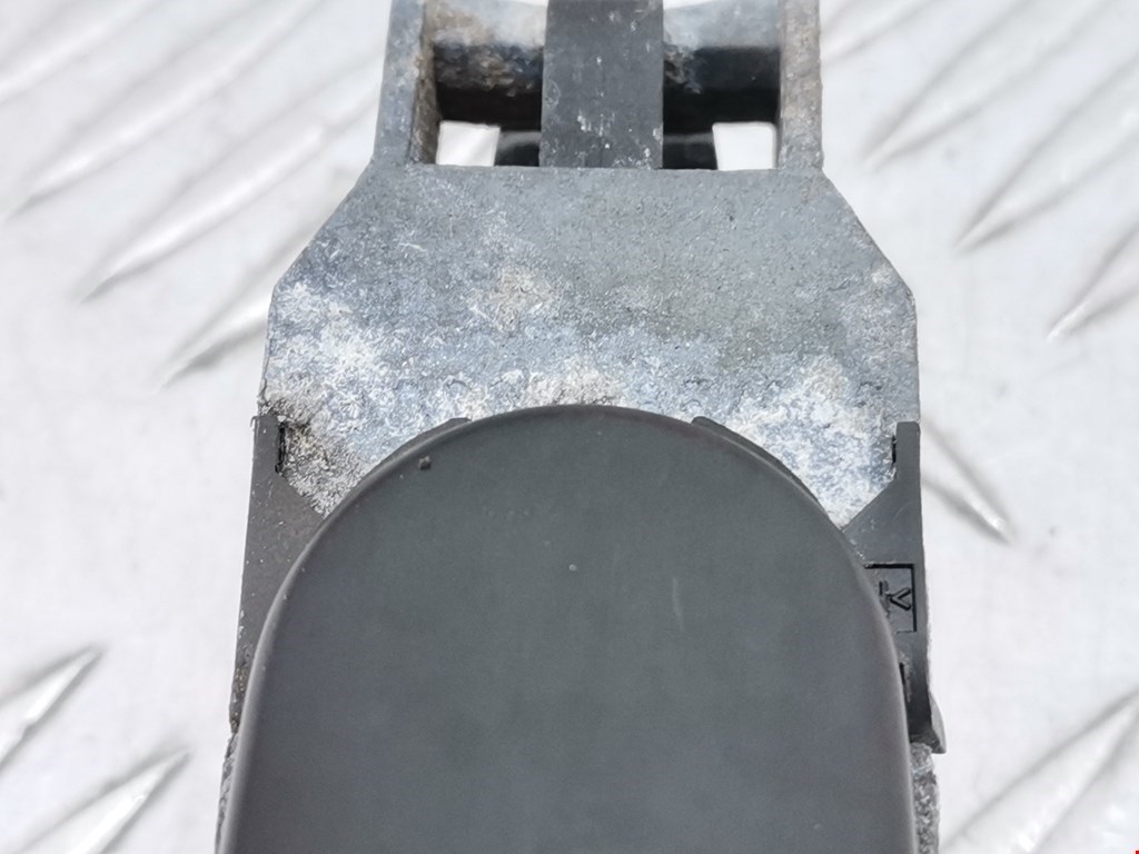 Ручка двери задней наружная левая VOLKSWAGEN Bora 1998-2005