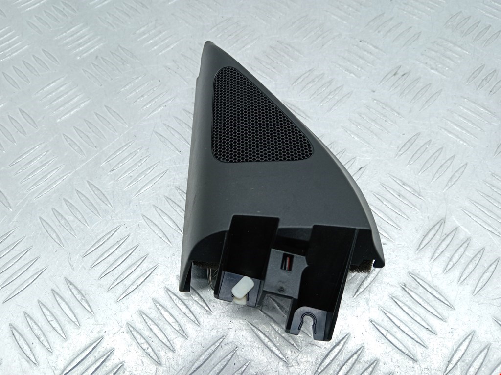 Динамик Volkswagen Passat 7 (2012-2015)