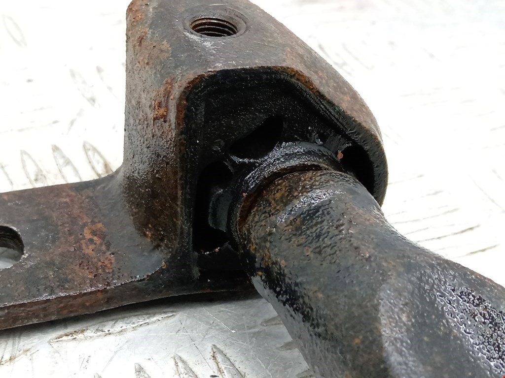 Рычаг передний правый PEUGEOT Partner 1996-2009