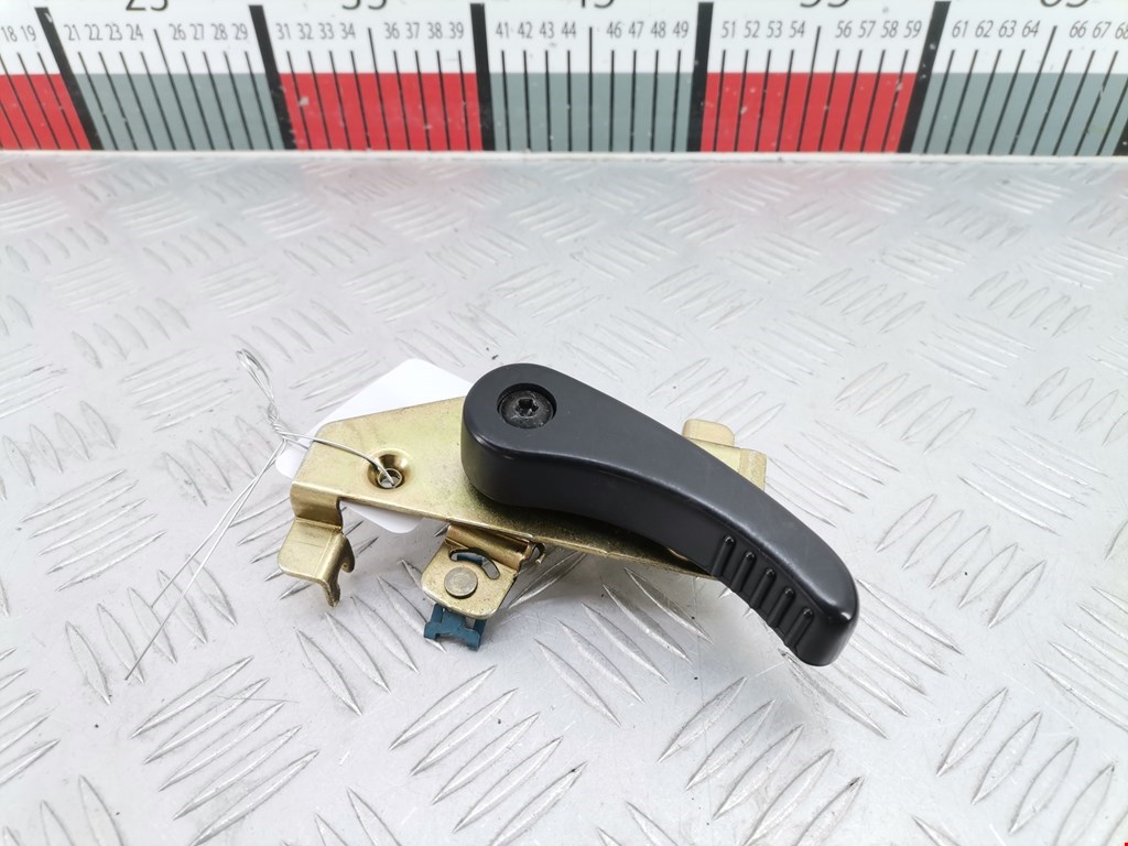 Ручка дверная задняя внутренняя левая PEUGEOT Partner 1996-2009