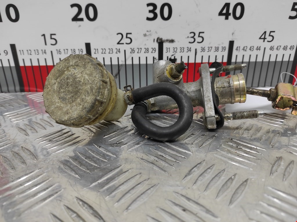 Цилиндр сцепления главный MITSUBISHI Pajero Sport 1998-2008