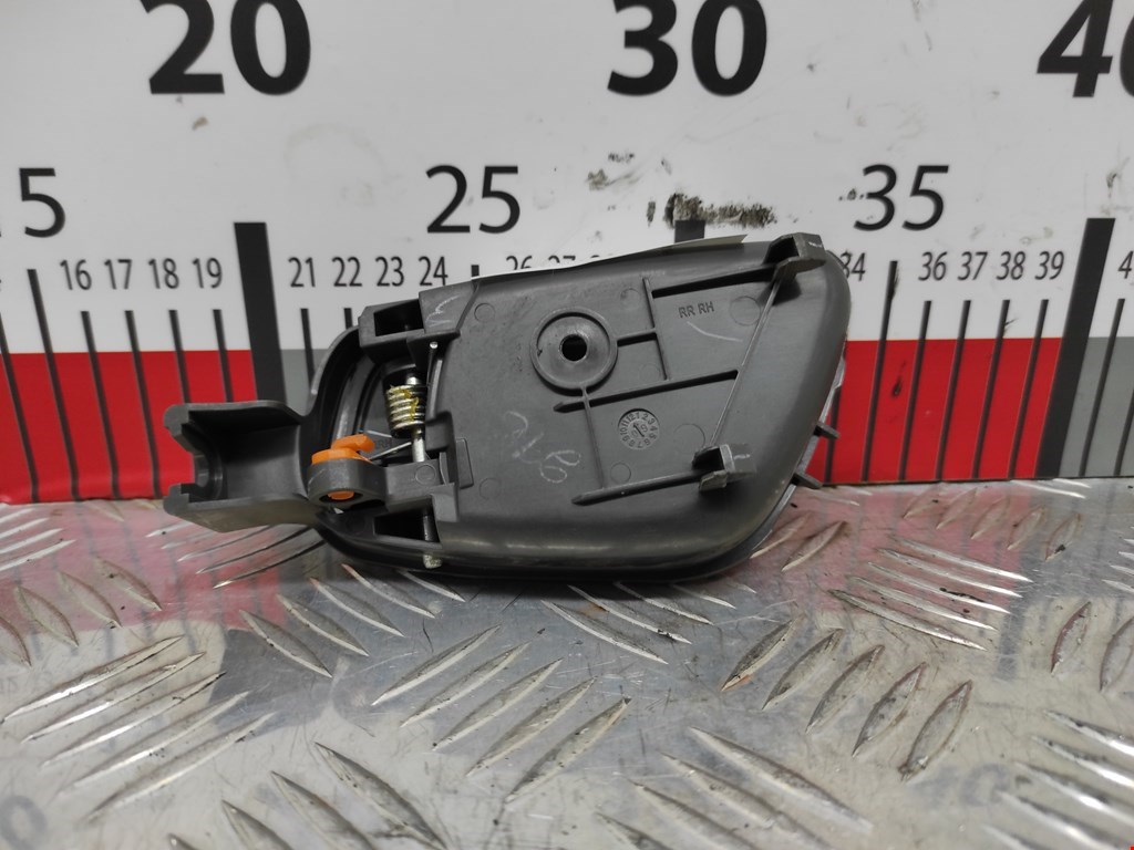 Ручка дверная задняя внутренняя правая CHEVROLET Spark 2010-2015