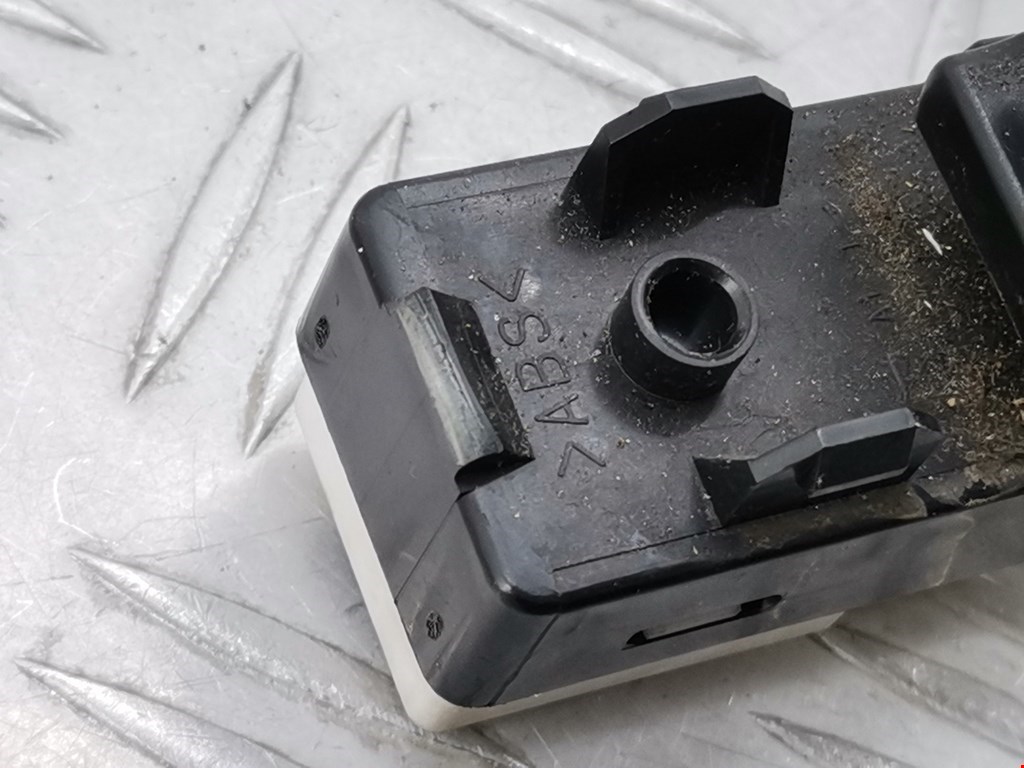 Кнопка стеклоподъемника OPEL Frontera B 1998-2004