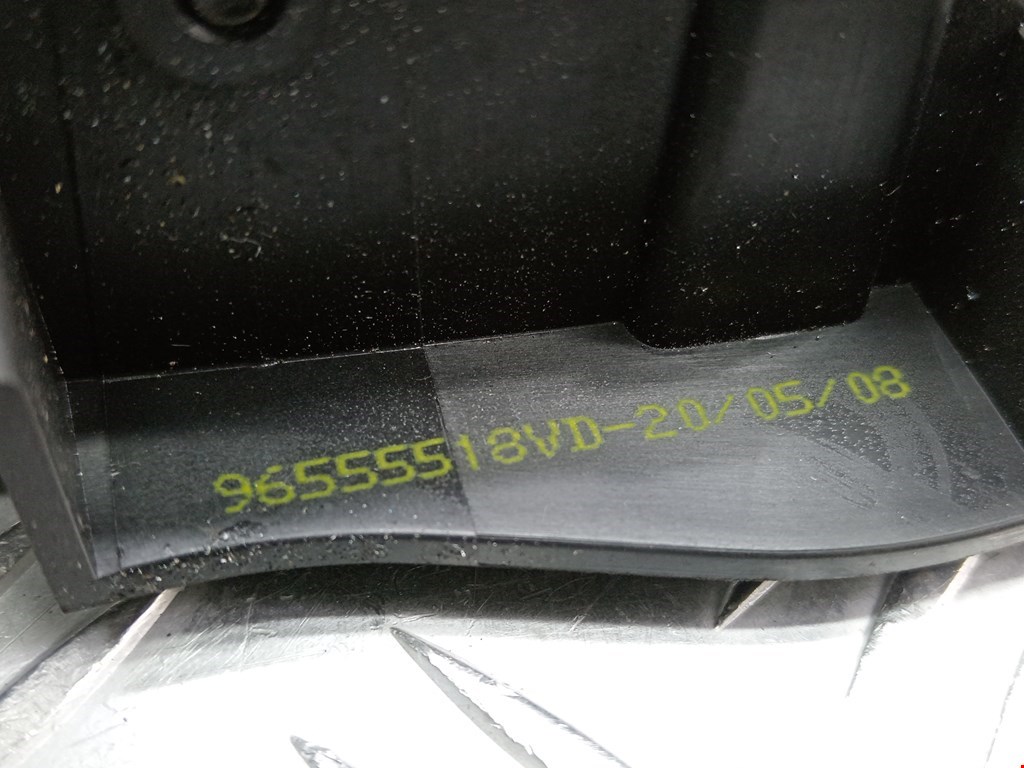 Ручка дверная передняя внутренняя левая PEUGEOT 207 2006-2015