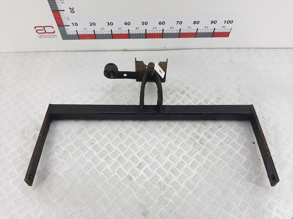 Фаркоп (прицепное устройство) VOLKSWAGEN Passat B7 2011-2015