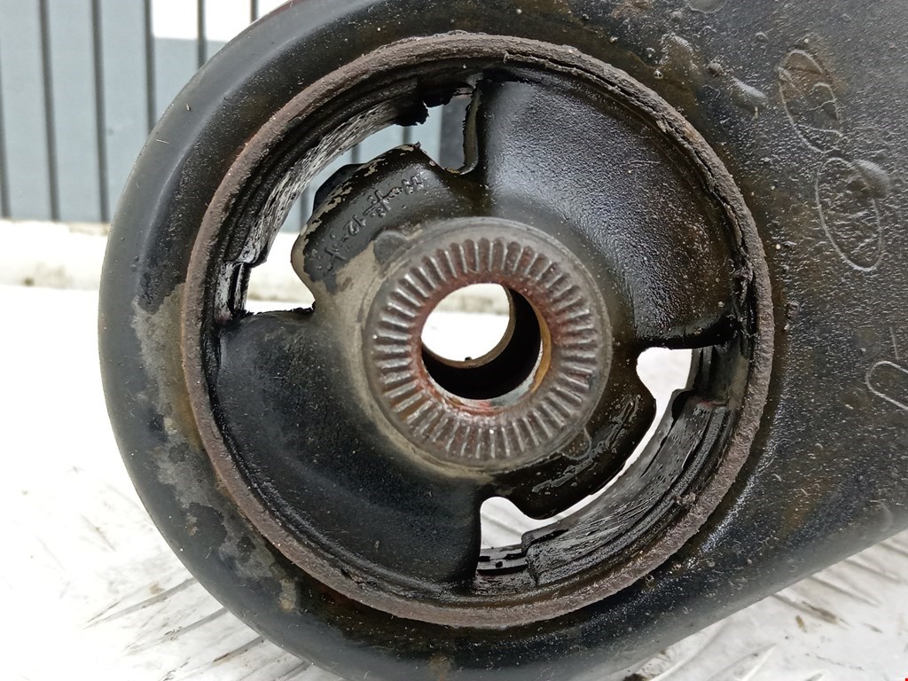 Рычаг передний правый KIA Cee'd II 2012-2018