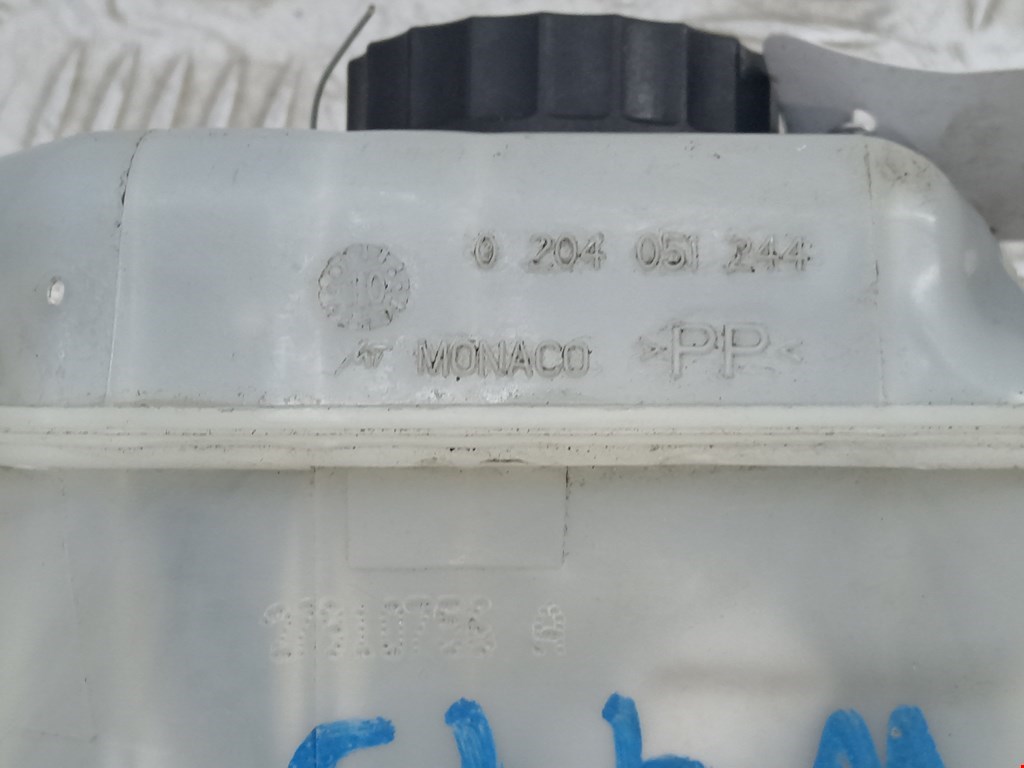 Бачок главного тормозного цилиндра OPEL Corsa D 2006-2014