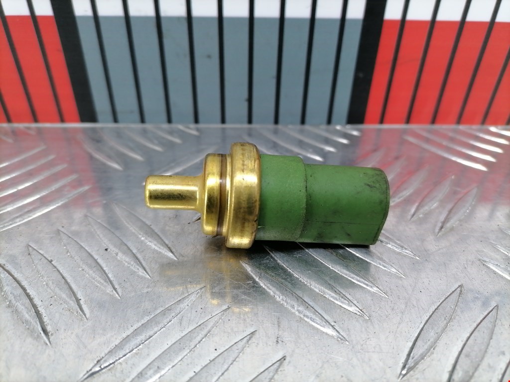 Датчик температуры (охлаждающей жидкости) AUDI A4 B5 1995-2001